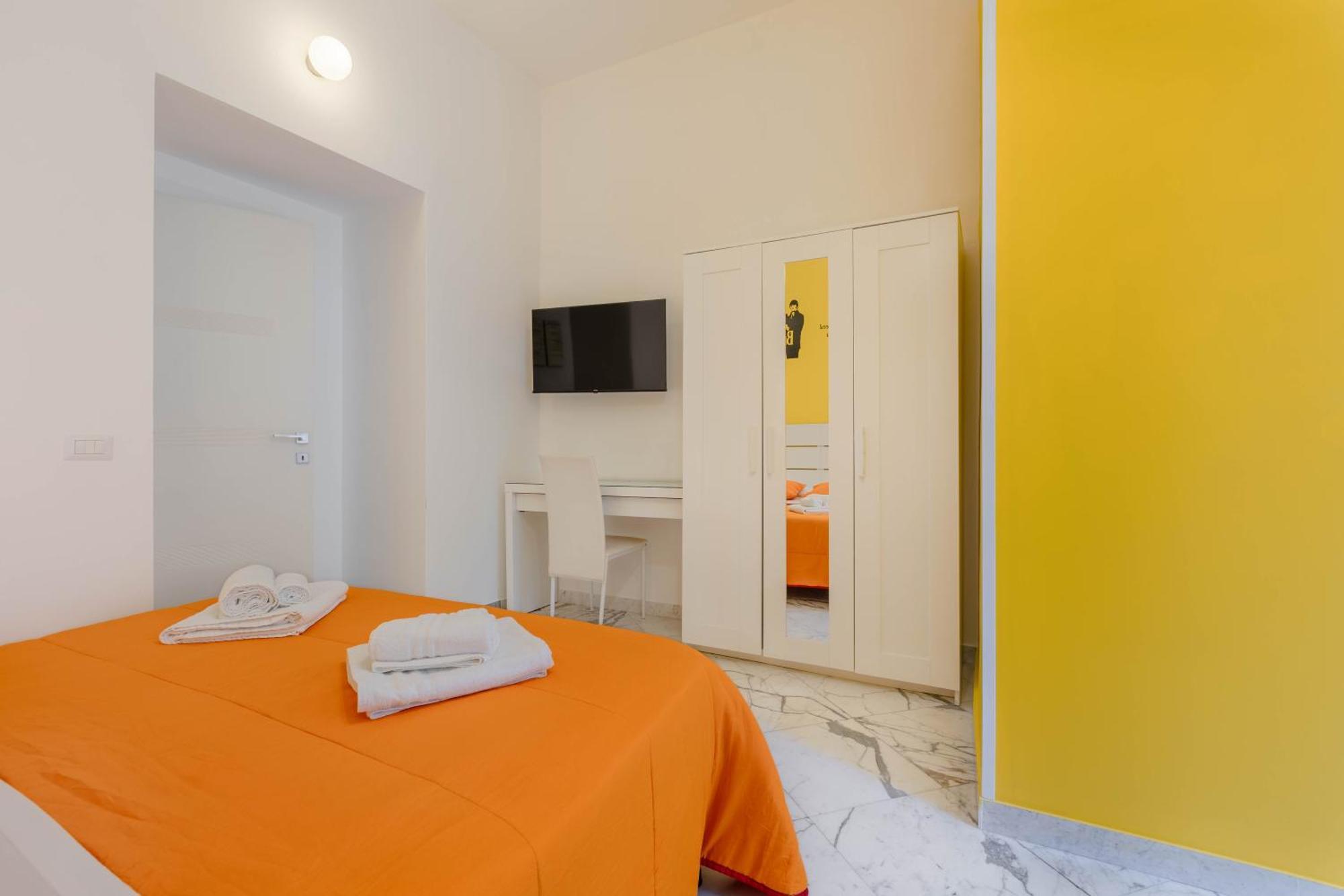 Bed and Breakfast Colori e Note Napoli Esterno foto